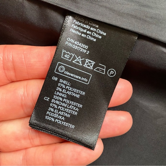 🖤 H&M BLACK WHITEE CHEVRON JACKET! - Picture 11 of 11